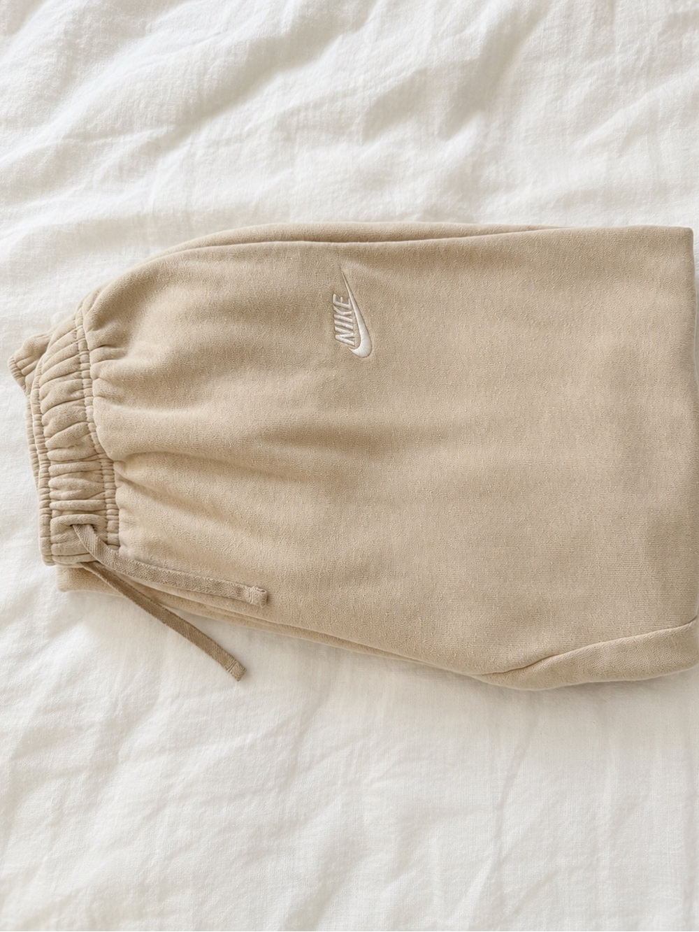 Nike Wimen’s Beige/Tan Joggers - Classic Logo - Picture 2 of 4